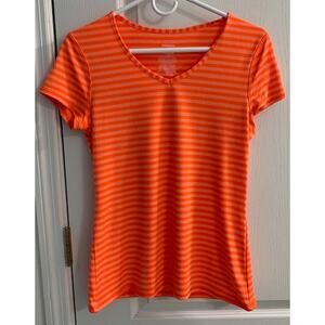 Danskin Now Ladies Performance Tee - Size Med (8-10)  Semi-fitted